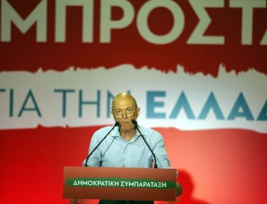 Κ. Σημίτης: «Σκόπιμη η δημιουργία ενός κόμματος από νέα πρόσωπα»